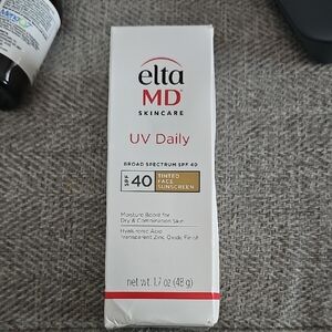 EltaMD Skincare UV Daily Tinted Sunscreen SPF 40